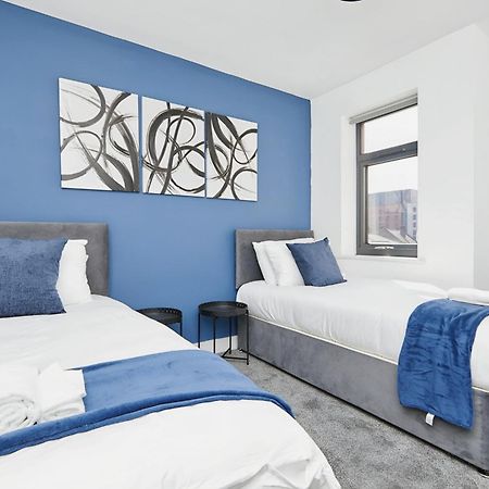 Modern Home In Derby City Centre - Free Gated Parking Экстерьер фото