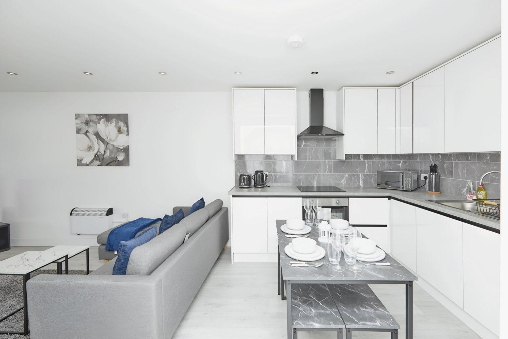 Modern Home In Derby City Centre - Free Gated Parking Экстерьер фото