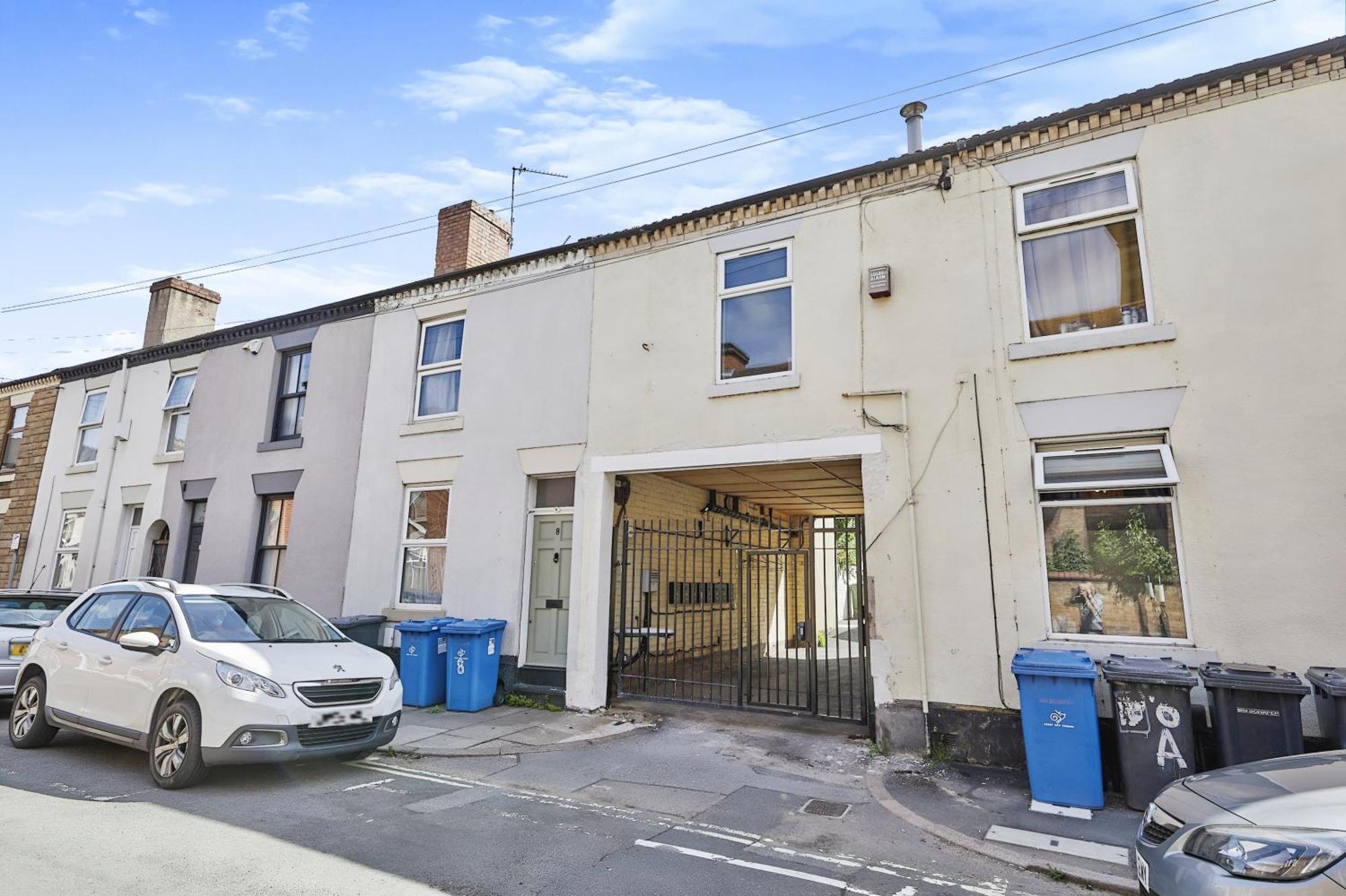 Modern Home In Derby City Centre - Free Gated Parking Экстерьер фото