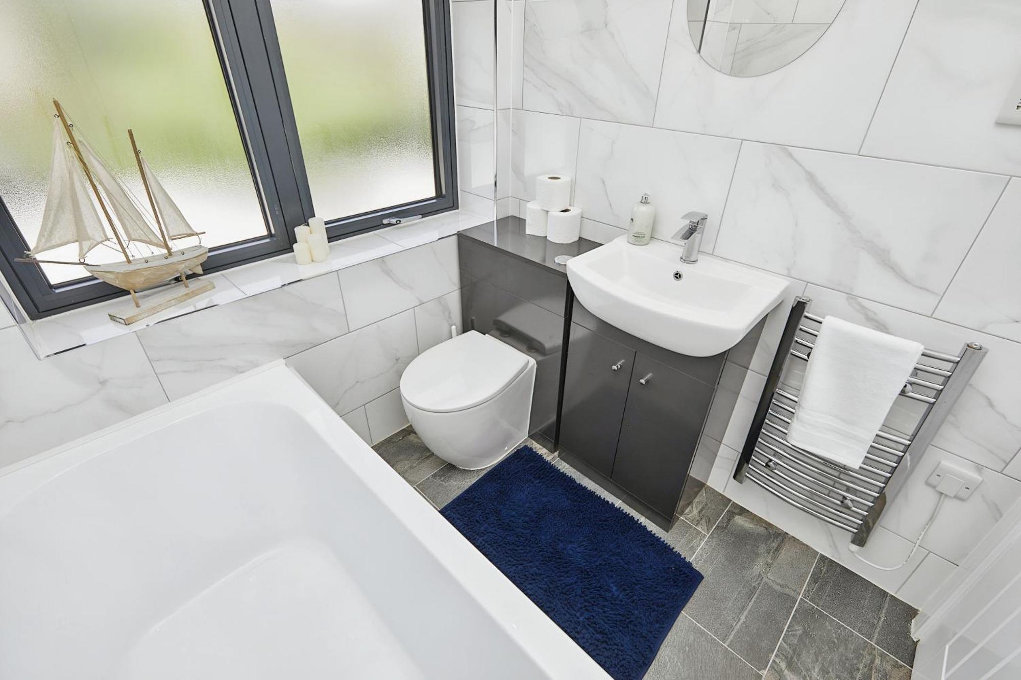 Modern Home In Derby City Centre - Free Gated Parking Экстерьер фото